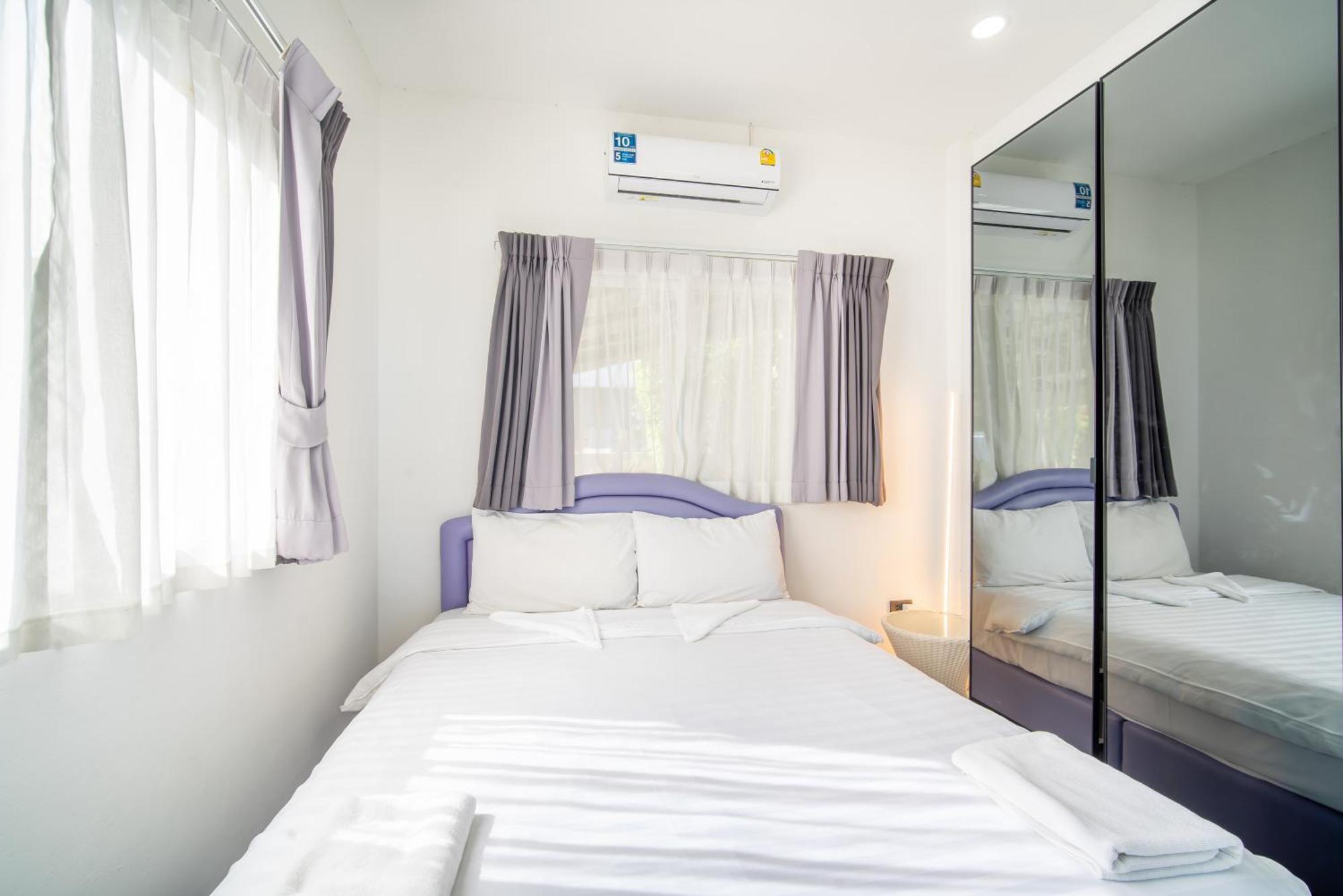 Mona Seaview Pool Villa Beach Front Aoyon Beach Banaumakham Szoba fotó